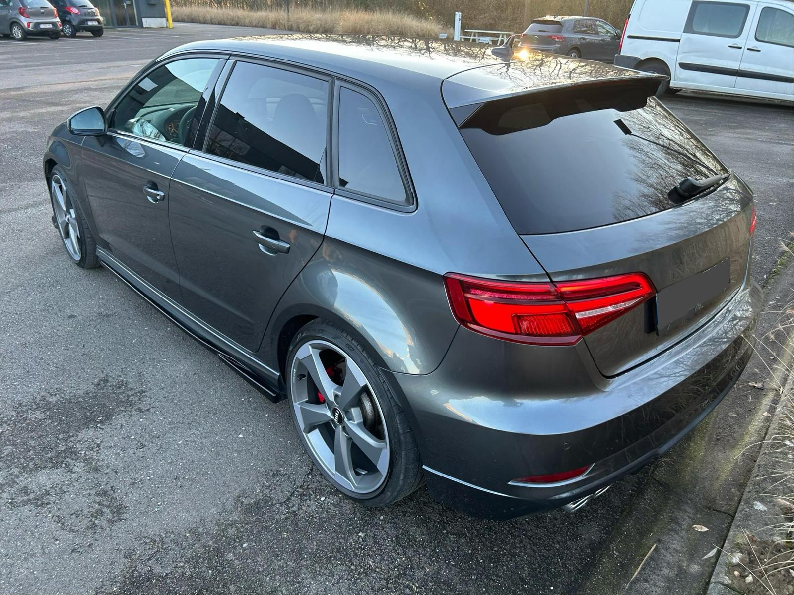 
								AUDI S3 8VA 2019 full									