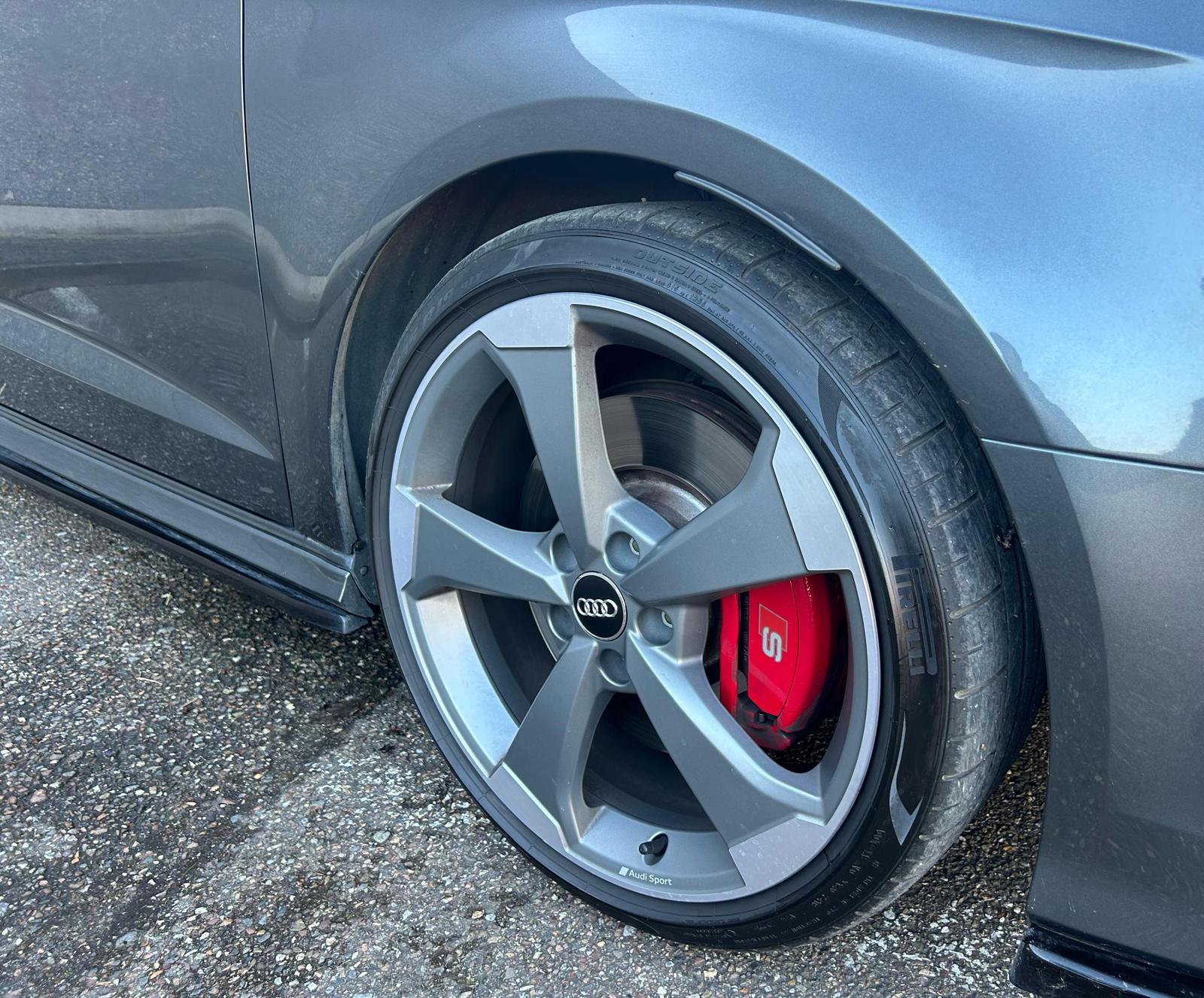 
								AUDI S3 8VA 2019 full									