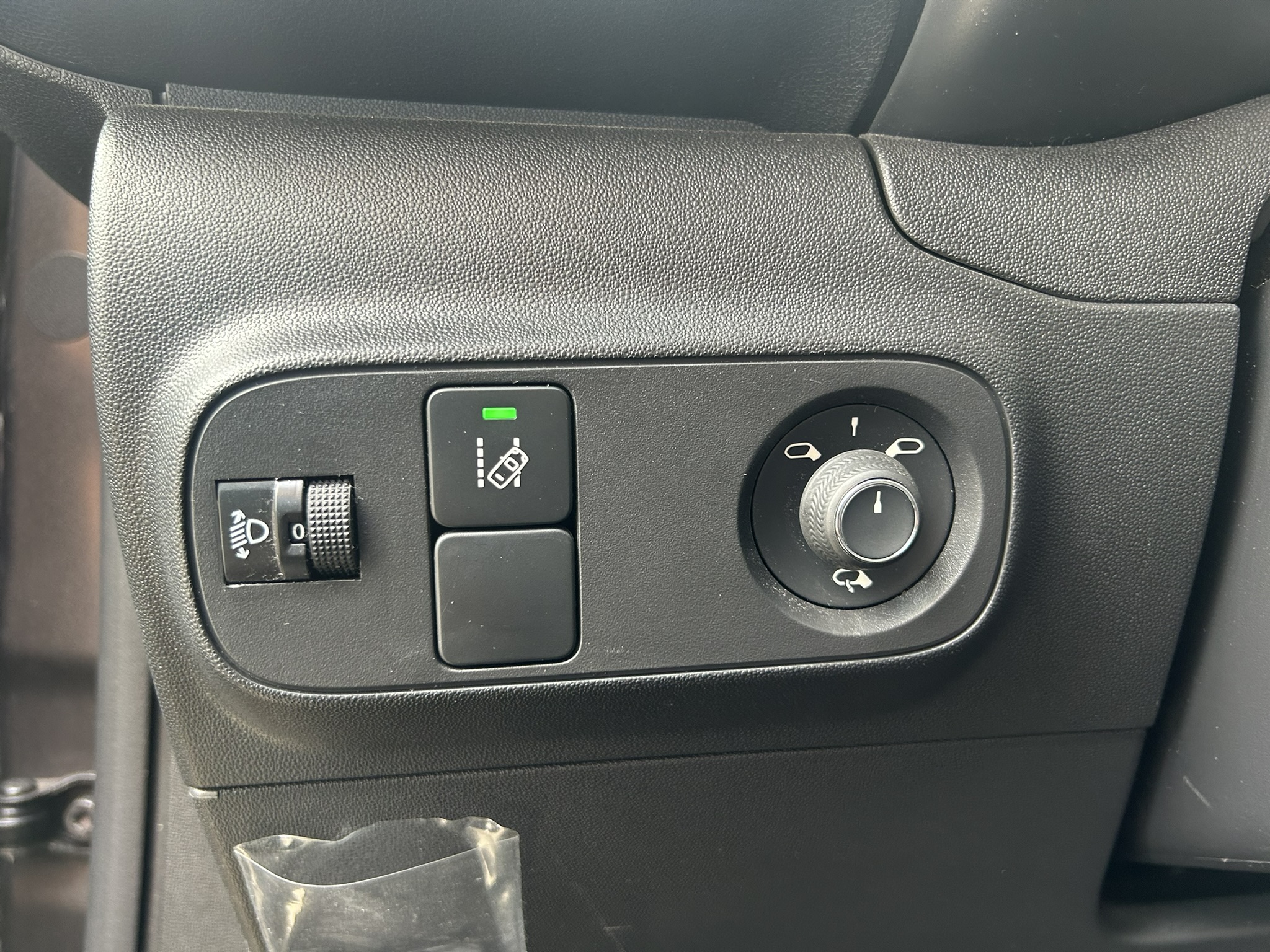
								C3 2020 1.2 Benzine full									