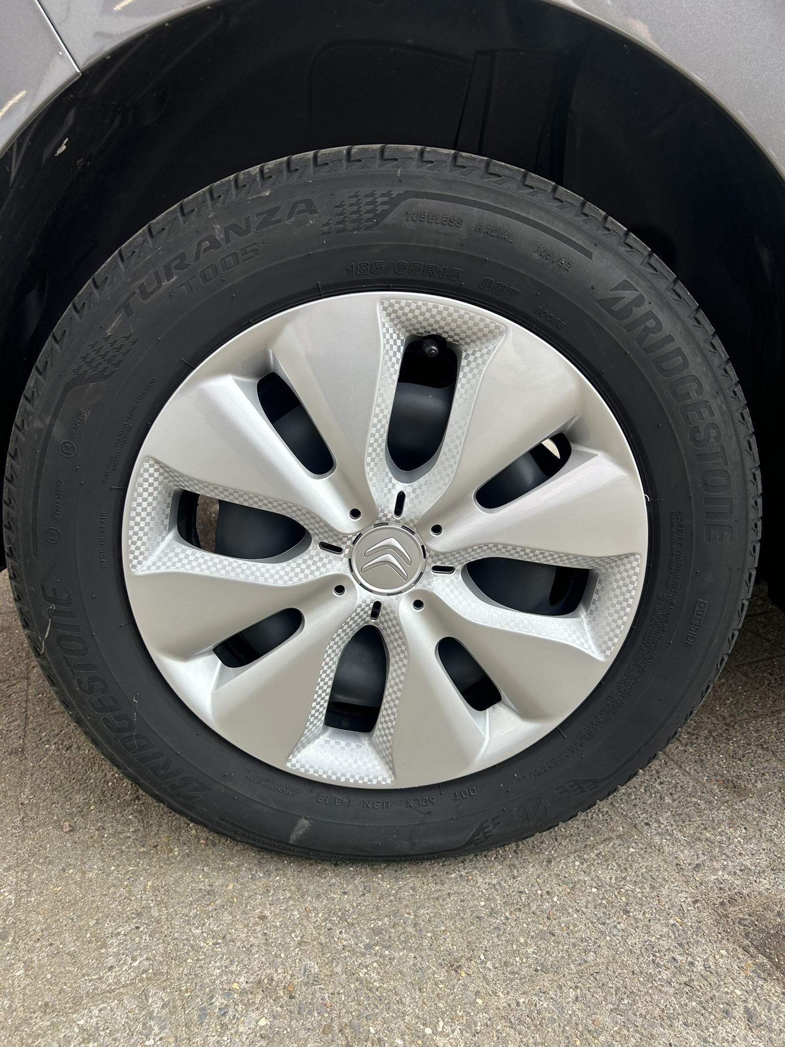 
								C3 2020 1.2 Benzine full									