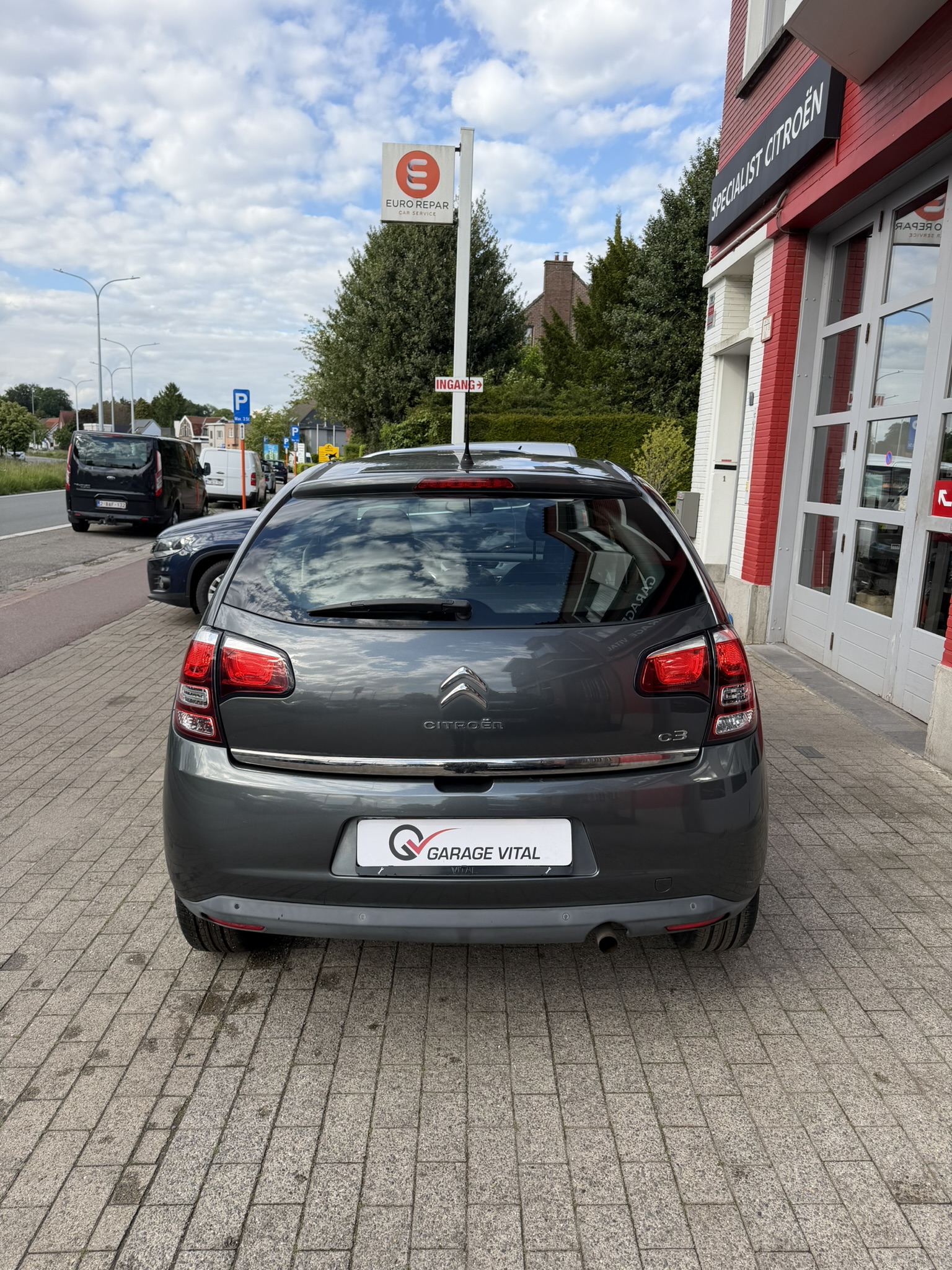 
								Citroën C3 Exlusive full									
